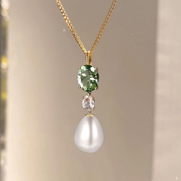 Golden Oval Cut Pearl & Peridot Pendant Necklace 925 Sterling Silver - Picture 2 of 5